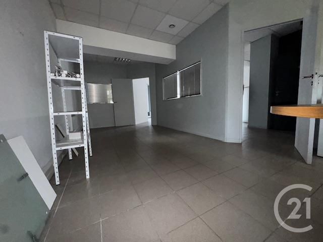 commerce à louer - 85.0 m2 - ARRAS - 62 - NORD-PAS-DE-CALAIS - Century 21 Nlgim