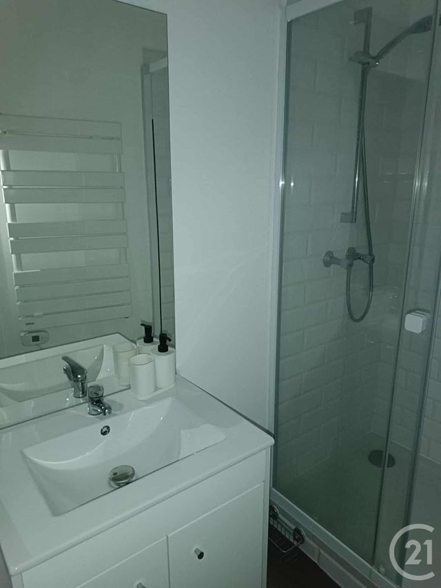 Appartement Studio à louer - 1 pièce - 22.5 m2 - LENS - 62 - NORD-PAS-DE-CALAIS - Century 21 Nlgim