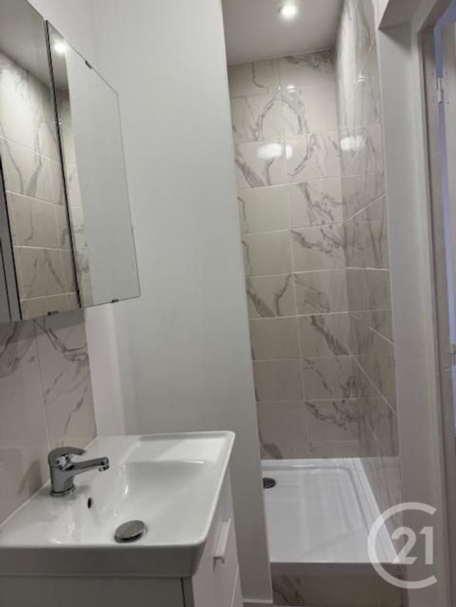 Appartement T2 à louer - 2 pièces - 24.85 m2 - LIEVIN - 62 - NORD-PAS-DE-CALAIS - Century 21 Nlgim