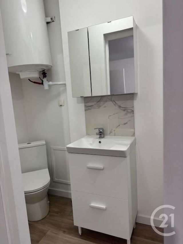 Appartement T2 à louer - 2 pièces - 24.85 m2 - LIEVIN - 62 - NORD-PAS-DE-CALAIS - Century 21 Nlgim