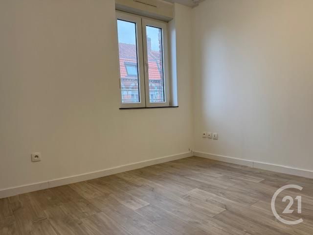 Appartement T2 à louer - 2 pièces - 24.85 m2 - LIEVIN - 62 - NORD-PAS-DE-CALAIS - Century 21 Nlgim