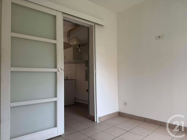 Appartement T2 à louer - 2 pièces - 24.1 m2 - ARMENTIERES - 59 - NORD-PAS-DE-CALAIS - Century 21 Nlgim