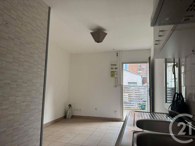 Appartement T2 à louer - 2 pièces - 24.1 m2 - ARMENTIERES - 59 - NORD-PAS-DE-CALAIS - Century 21 Nlgim