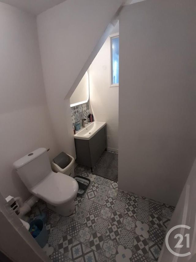 Appartement à louer - 2 pièces - 42.0 m2 - ARRAS - 62 - NORD-PAS-DE-CALAIS - Century 21 Nlgim