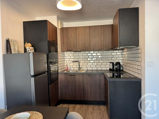 Appartement T2 à louer - 2 pièces - 41.22 m2 - BAILLEUL - 59 - NORD-PAS-DE-CALAIS - Century 21 Nlgim