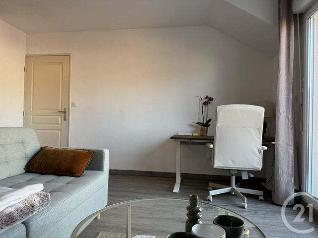 Appartement T2 à louer - 2 pièces - 41.22 m2 - BAILLEUL - 59 - NORD-PAS-DE-CALAIS - Century 21 Nlgim