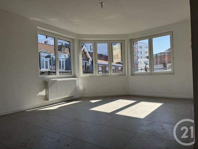 Appartement T2 à louer - 2 pièces - 52.0 m2 - LENS - 62 - NORD-PAS-DE-CALAIS - Century 21 Nlgim