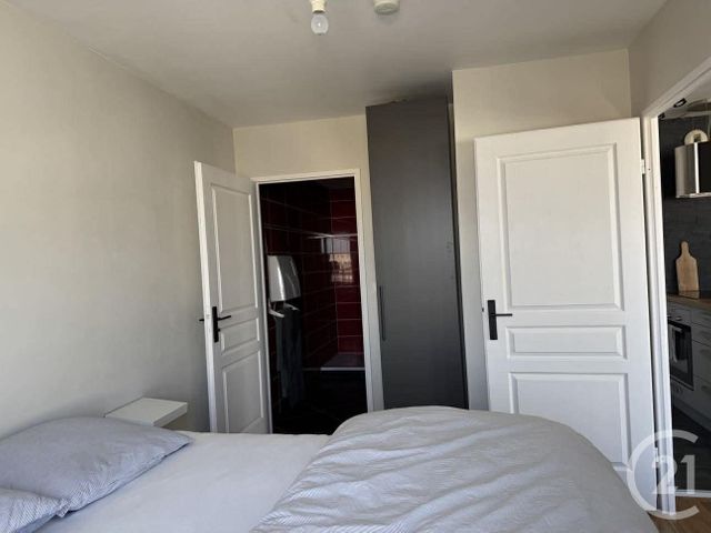 Appartement T2 à louer - 2 pièces - 45.35 m2 - ARRAS - 62 - NORD-PAS-DE-CALAIS - Century 21 Nlgim