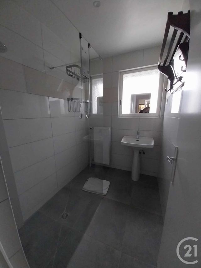 Appartement Chambre à louer - 1 pièce - 11.26 m2 - LIEVIN - 62 - NORD-PAS-DE-CALAIS - Century 21 Nlgim