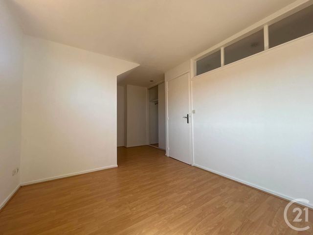 Appartement T3 à louer - 3 pièces - 74.44 m2 - LENS - 62 - NORD-PAS-DE-CALAIS - Century 21 Nlgim