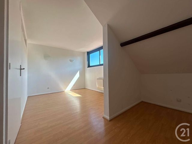 Appartement T3 à louer - 3 pièces - 74.44 m2 - LENS - 62 - NORD-PAS-DE-CALAIS - Century 21 Nlgim