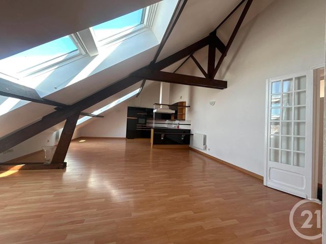Appartement T3 à louer - 3 pièces - 74.44 m2 - LENS - 62 - NORD-PAS-DE-CALAIS - Century 21 Nlgim