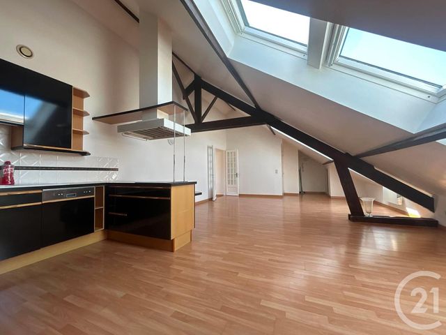 Appartement T3 à louer - 3 pièces - 74.44 m2 - LENS - 62 - NORD-PAS-DE-CALAIS - Century 21 Nlgim