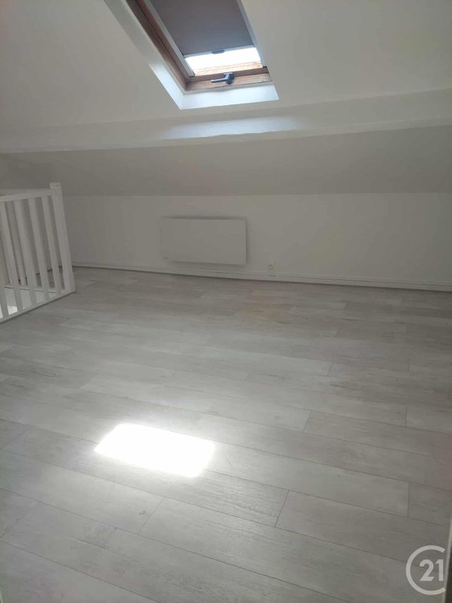 Appartement Studio à louer - 1 pièce - 27.0 m2 - LIEVIN - 62 - NORD-PAS-DE-CALAIS - Century 21 Nlgim