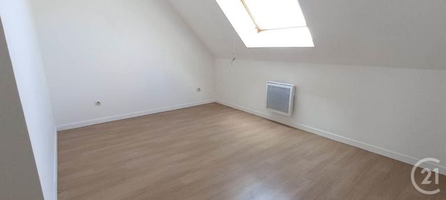 Appartement à louer - 3 pièces - 66.94 m2 - LIEVIN - 62 - NORD-PAS-DE-CALAIS - Century 21 Nlgim