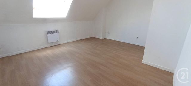 Appartement à louer - 3 pièces - 66.94 m2 - LIEVIN - 62 - NORD-PAS-DE-CALAIS - Century 21 Nlgim