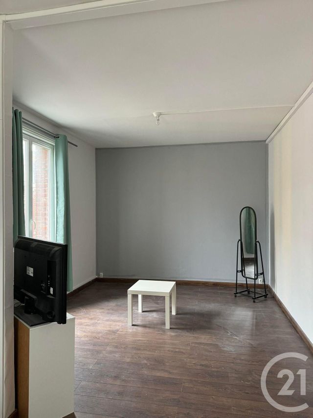 Appartement Studio à louer - 1 pièce - 35.0 m2 - LENS - 62 - NORD-PAS-DE-CALAIS - Century 21 Nlgim