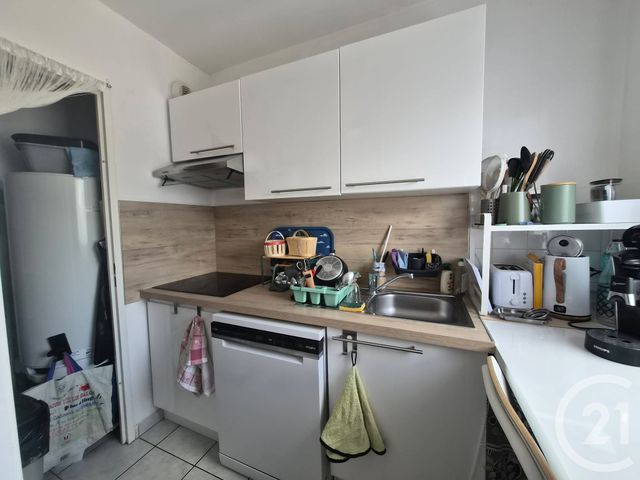 Appartement F3 à louer - 3 pièces - 54.68 m2 - GRENAY - 62 - NORD-PAS-DE-CALAIS - Century 21 Nlgim