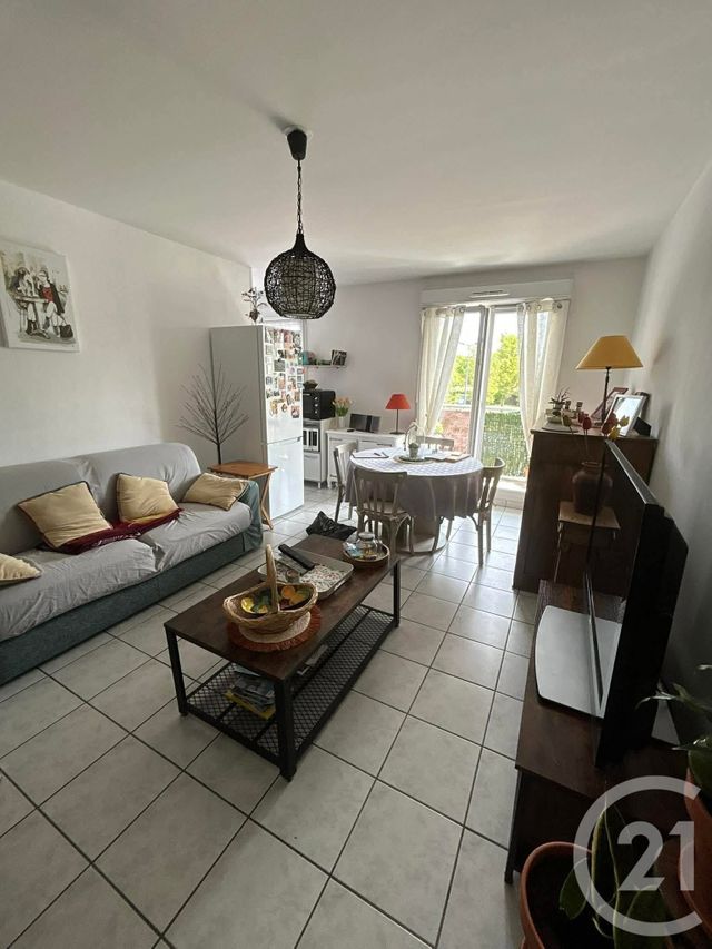 Appartement F3 à louer - 3 pièces - 54.68 m2 - GRENAY - 62 - NORD-PAS-DE-CALAIS - Century 21 Nlgim
