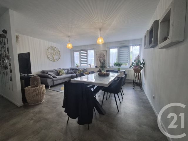 Appartement à louer - 3 pièces - 70.0 m2 - LIEVIN - 62 - NORD-PAS-DE-CALAIS - Century 21 Nlgim