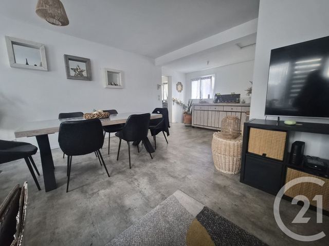 Appartement à louer - 3 pièces - 70.0 m2 - LIEVIN - 62 - NORD-PAS-DE-CALAIS - Century 21 Nlgim