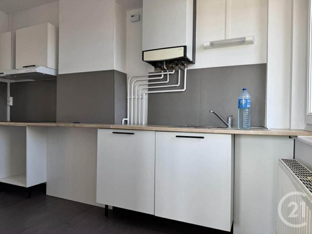 Appartement T2 à louer - 2 pièces - 49.97 m2 - LENS - 62 - NORD-PAS-DE-CALAIS - Century 21 Nlgim