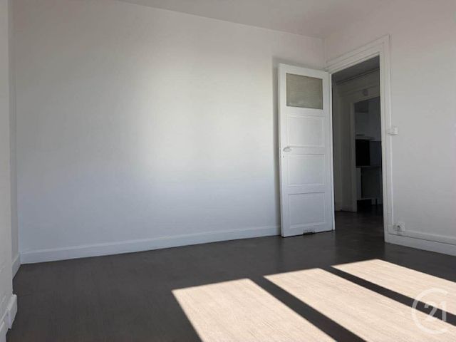 Appartement T2 à louer - 2 pièces - 49.97 m2 - LENS - 62 - NORD-PAS-DE-CALAIS - Century 21 Nlgim