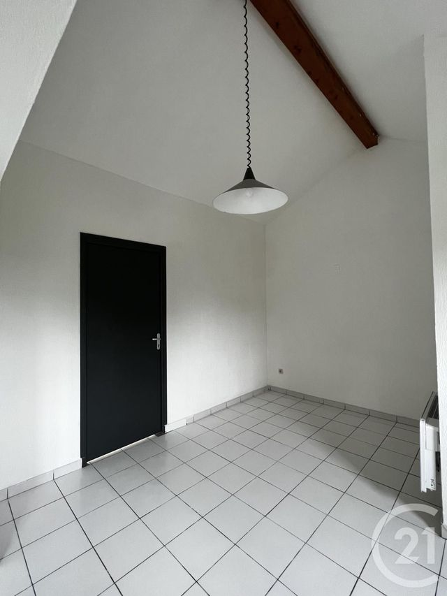 Appartement T2 à louer - 2 pièces - 38.0 m2 - LENS - 62 - NORD-PAS-DE-CALAIS - Century 21 Nlgim