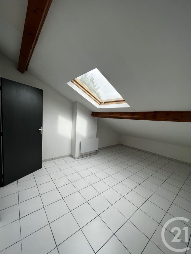 Appartement T2 à louer - 2 pièces - 38.0 m2 - LENS - 62 - NORD-PAS-DE-CALAIS - Century 21 Nlgim