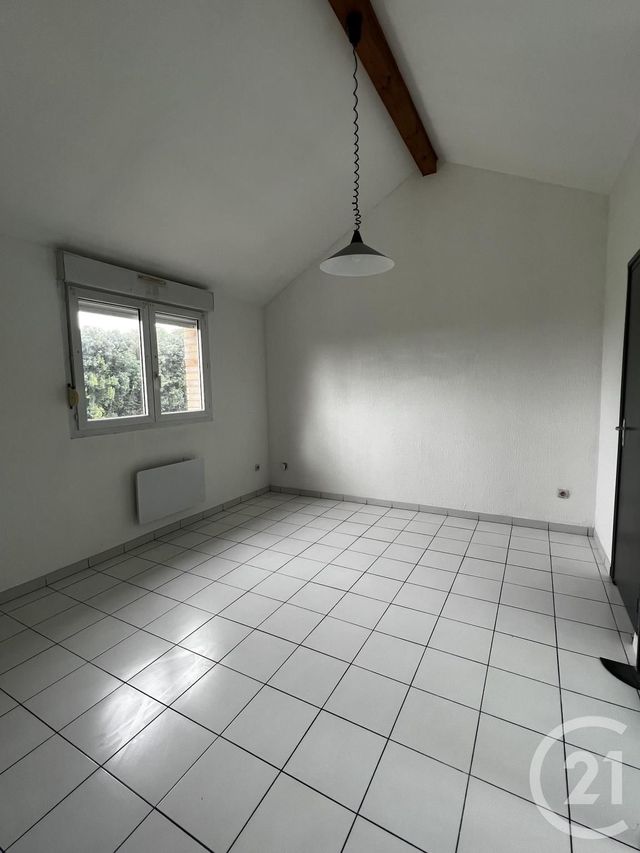 Appartement T2 à louer - 2 pièces - 38.0 m2 - LENS - 62 - NORD-PAS-DE-CALAIS - Century 21 Nlgim