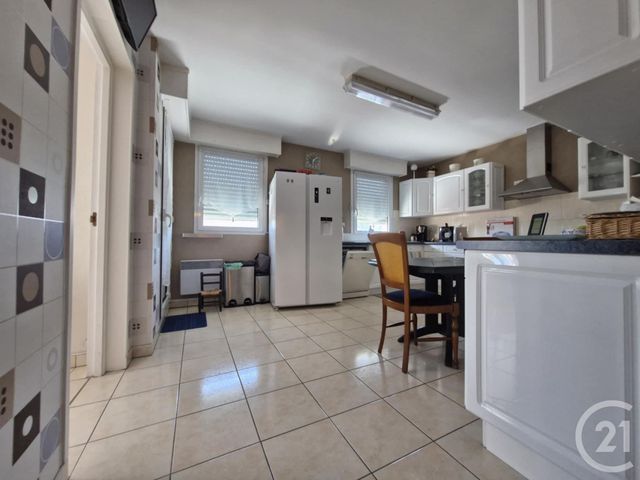 Appartement F4 à vendre - 5 pièces - 130.32 m2 - LENS - 62 - NORD-PAS-DE-CALAIS - Century 21 Nlgim