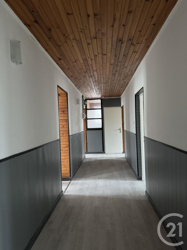 Afficher la photo en grand Appartement F3 à louer - 3 pièces - 113.84 m2 - MAZINGARBE - 62 - NORD-PAS-DE-CALAIS - Century 21 Nlgim