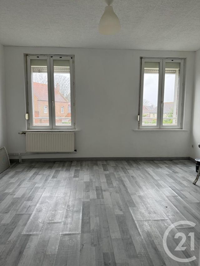 Afficher la photo en grand Appartement F3 à louer - 3 pièces - 113.84 m2 - MAZINGARBE - 62 - NORD-PAS-DE-CALAIS - Century 21 Nlgim
